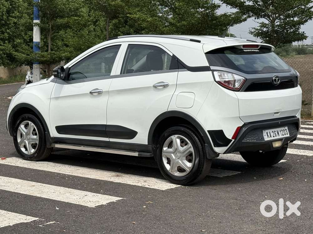 Tata Nexon 1.5 Revotorq Xm (s), 2019, Diesel