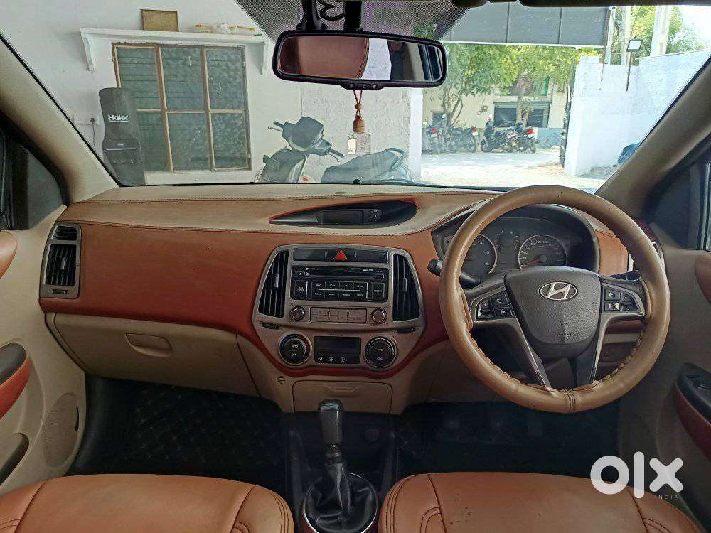 Hyundai I20 Sportz 1.4 Crdi 6 Speed Bs-iv, 2012, Diesel