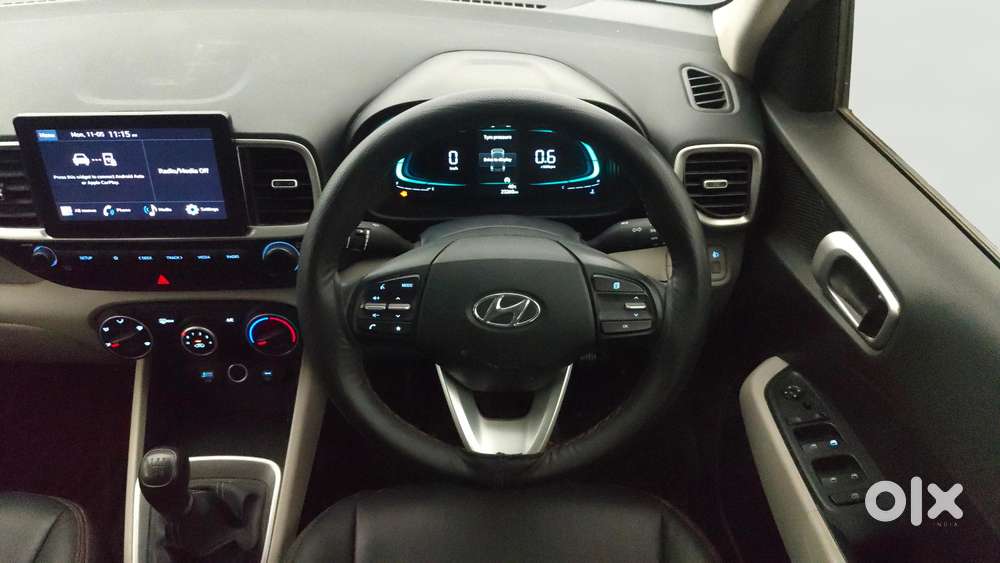 Hyundai Venue [2022-ongoing] 1.2 S, 2023, Petrol