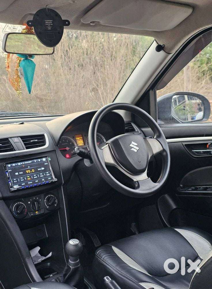 Maruti Suzuki Swift 2011-2014 Vxi, 2013, Petrol