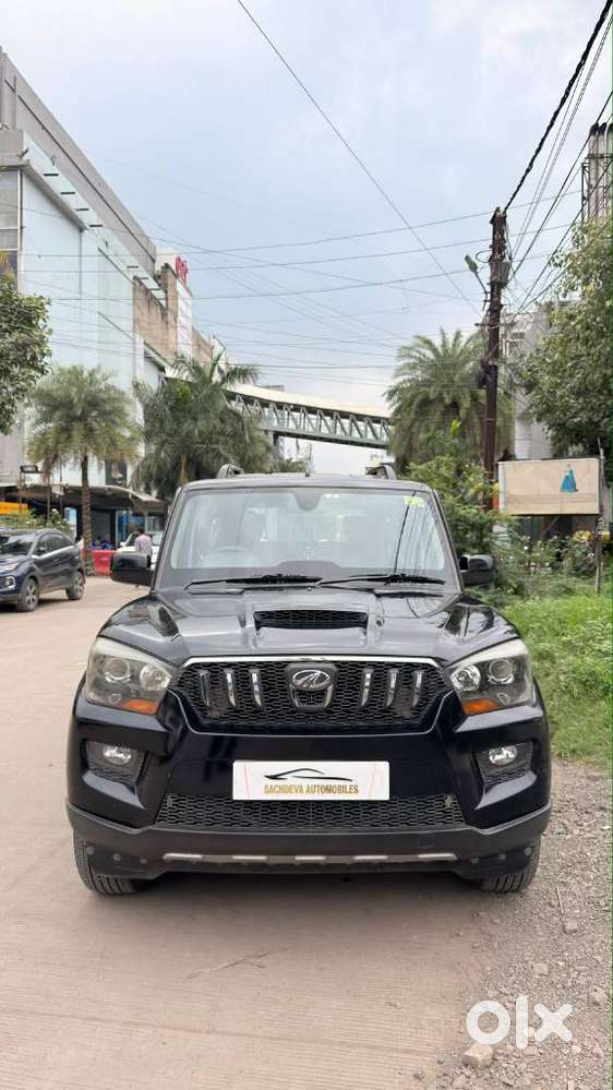 Mahindra Scorpio S10, 2017, Diesel