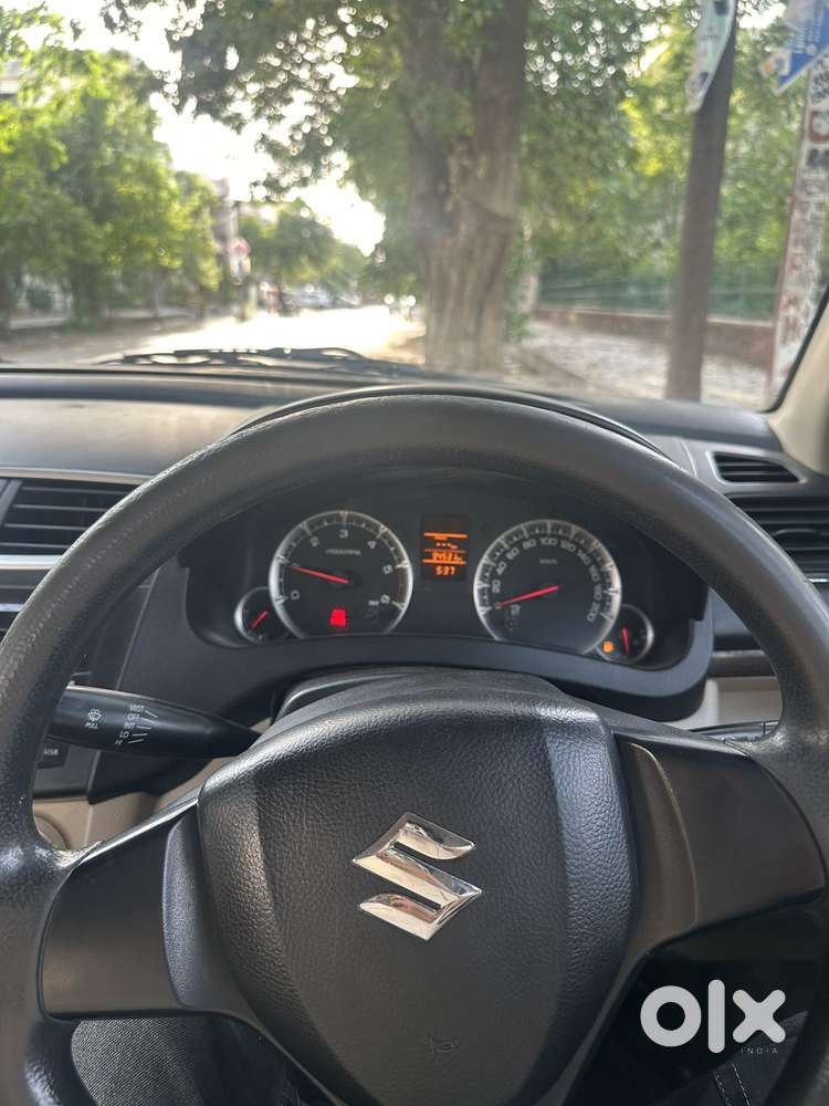 Maruti Suzuki Swift Dzire 2015-2017 Vdi, 2016, Diesel