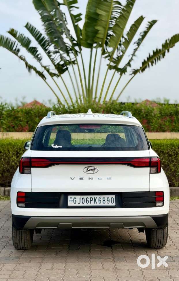 Hyundai Venue, 2022, Petrol