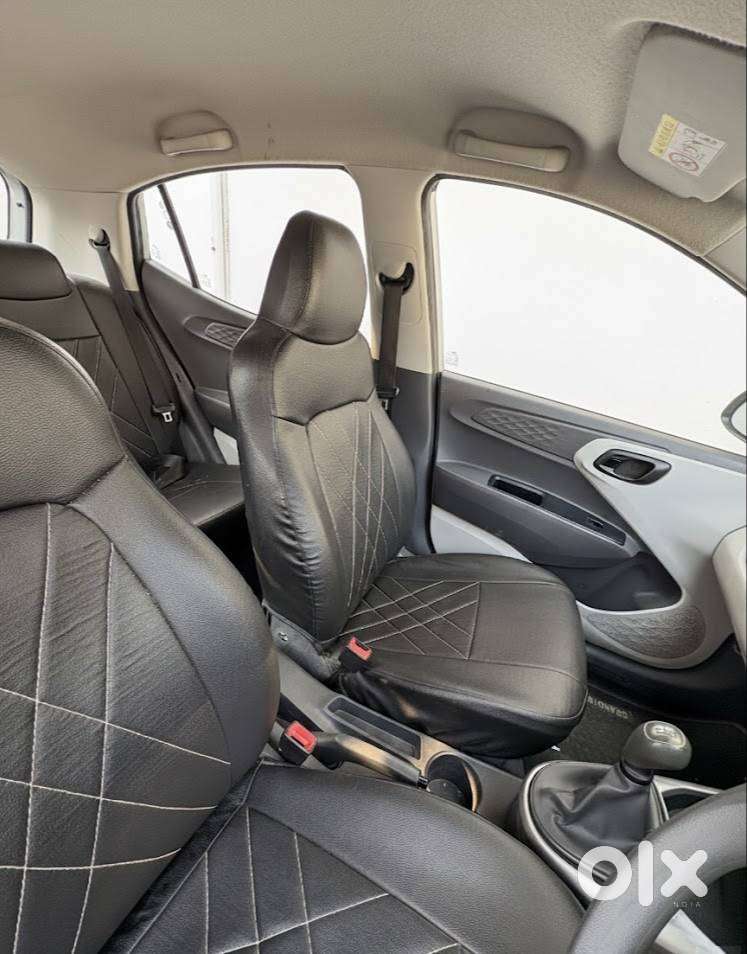 Hyundai Grand I10 Nios Silver Magna