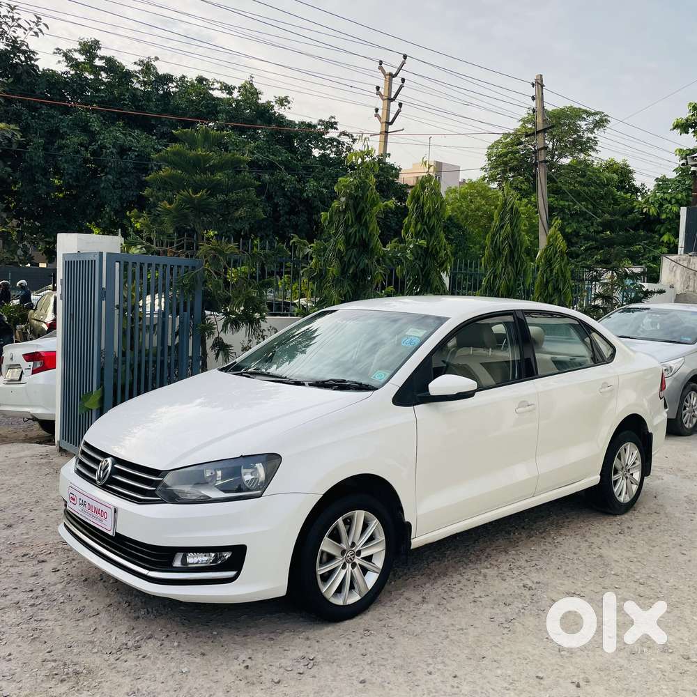 Volkswagen Vento 1.2 Tsi Highline Plus At, 2016, Petrol