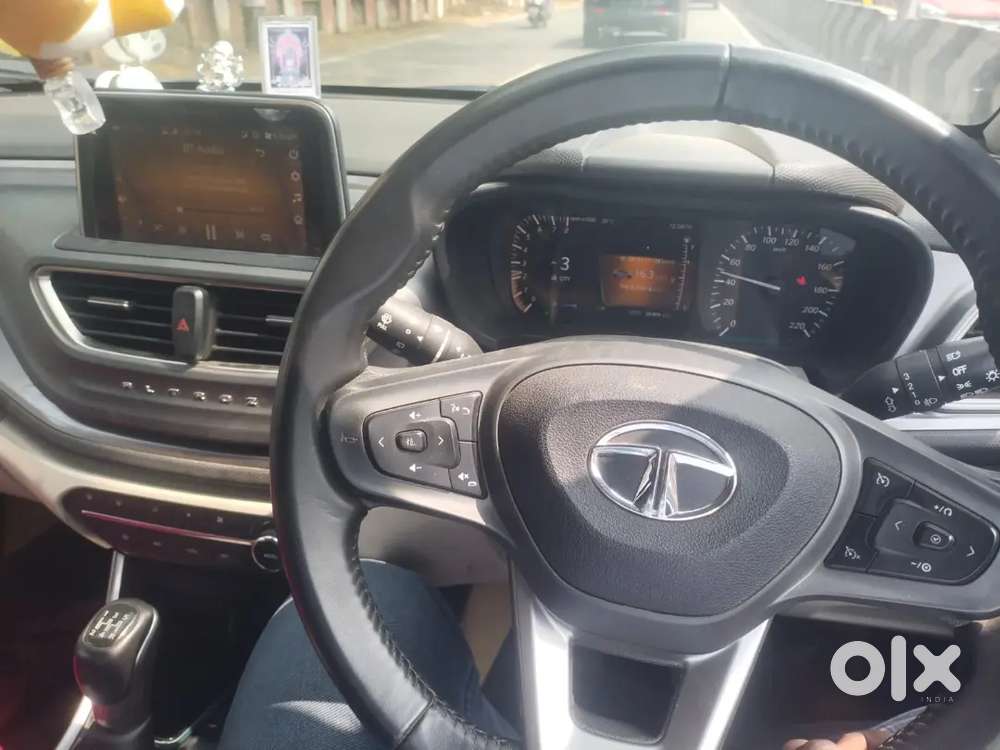 Tata Altroz 2023 Petrol 39000 Km Driven