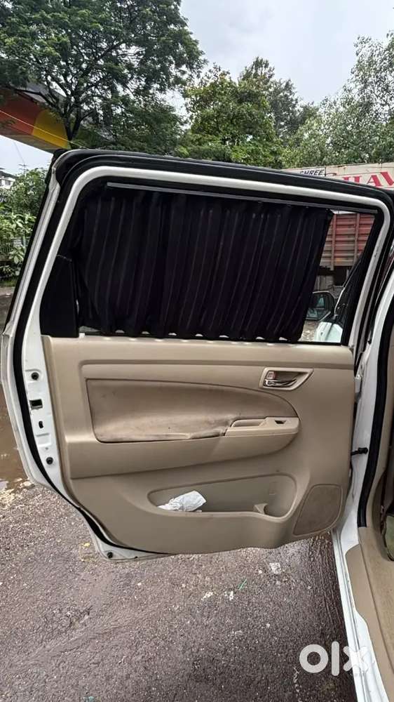 Maruti Suzuki Ertiga Lxi 2017