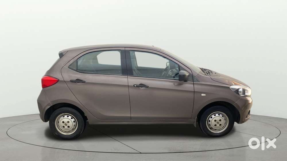Tata Tiago 1.2 Revotron Xm, 2016, Petrol