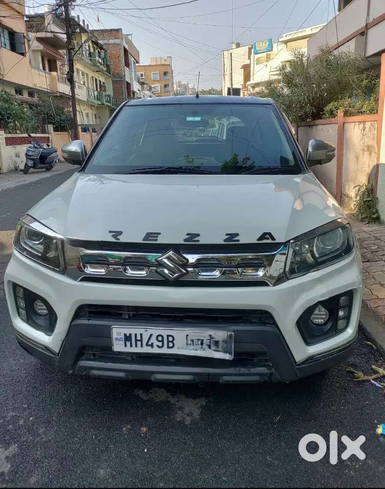 Maruti Suzuki Vitara Brezza 2021 Petrol Well Maintained.