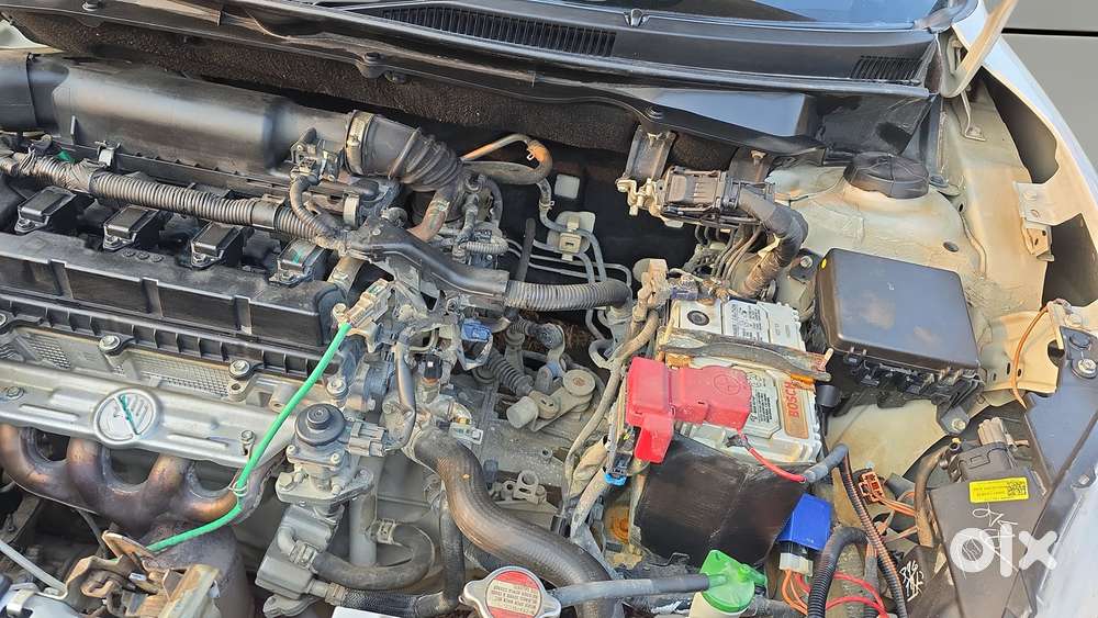 Maruti Suzuki Swift Vvt Vxi, 2021, Petrol