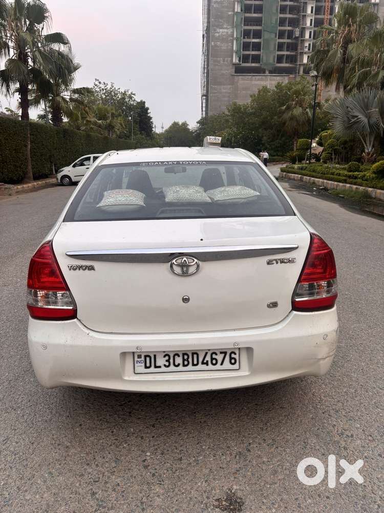Toyota Etios 2010-2012 G, 2011, Petrol