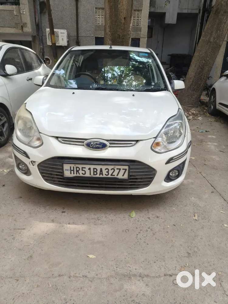Ford Figo 2014 Petrol 96000 Km Driven