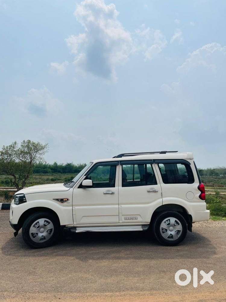 Mahindra Scorpio S5 Plus, 2022, Diesel
