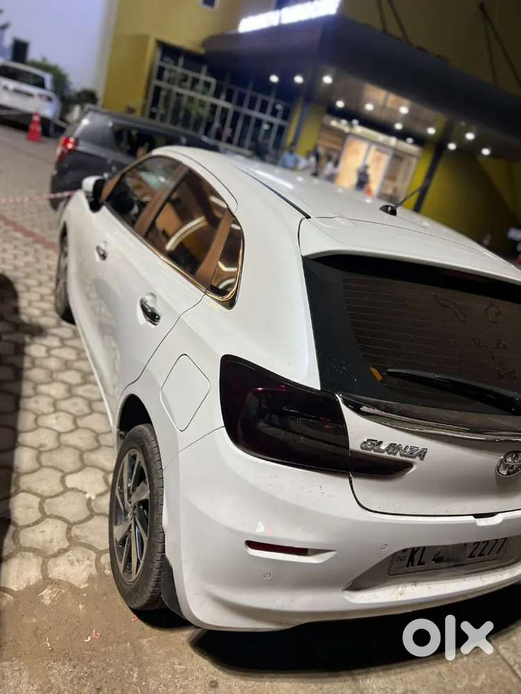 Toyota Glanza 2024 Petrol Well Maintained