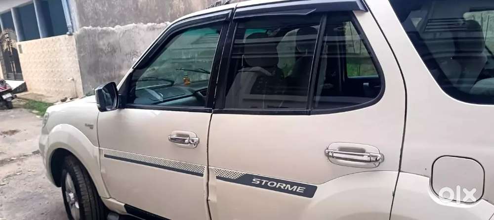 Tata Safari Storme 2016 Suv