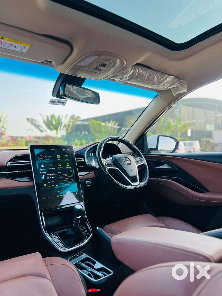 Mg Hector Plus Sharp Pro 1.5 Turbo Petrol 7 Str, 2023, Petrol