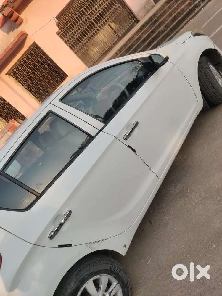 Hyundai I20 2012 Diesel Top Model - Well Maintained Gud Condition