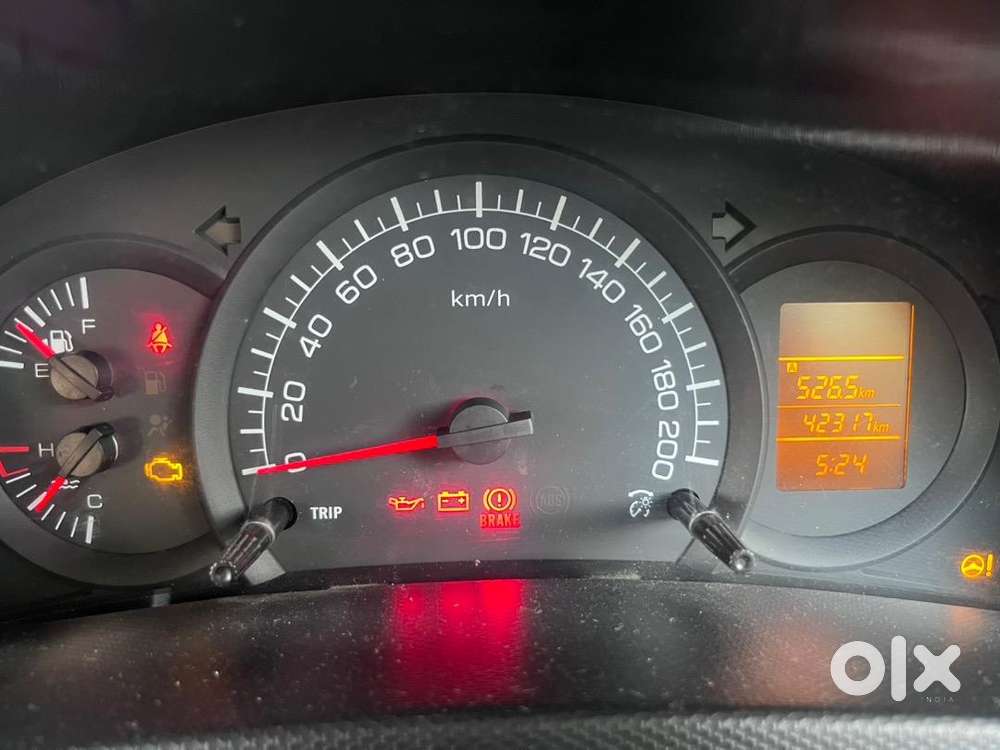 Maruti Suzuki Swift 2017 Petrol 42500 Km Driven
