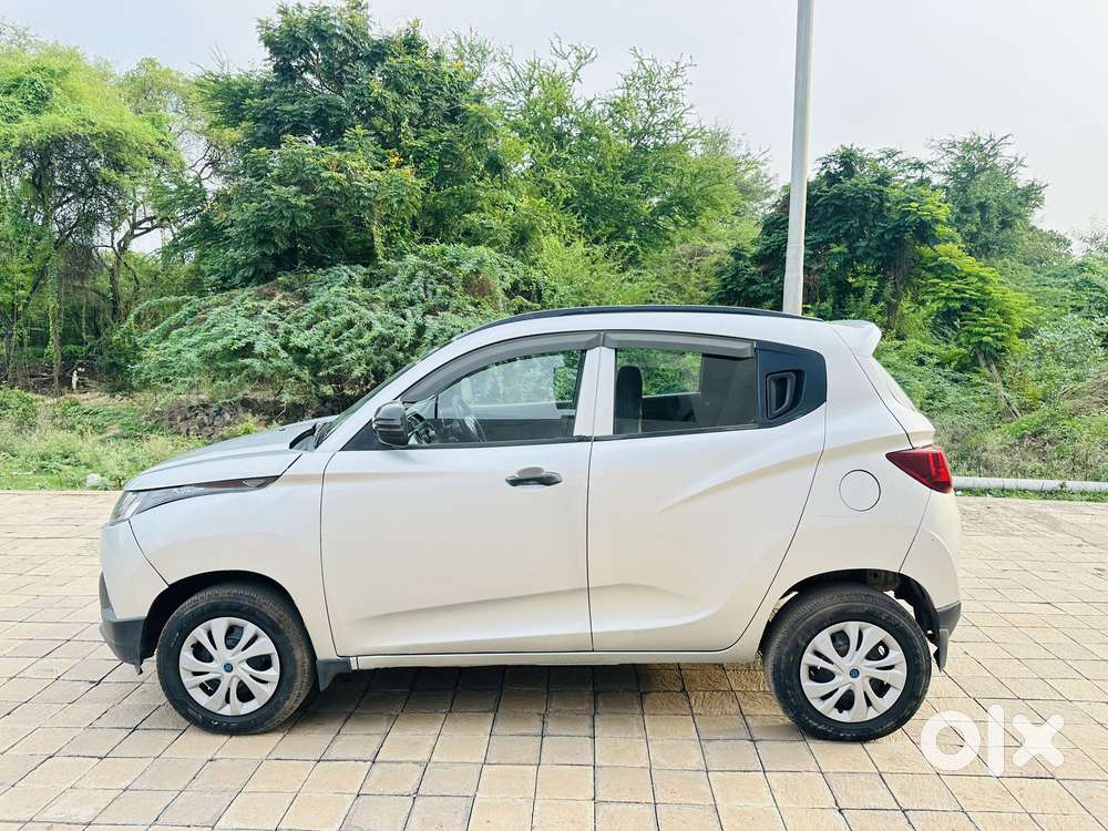 Mahindra Kuv 100 Mfalcon G80 K2, 2017, Petrol