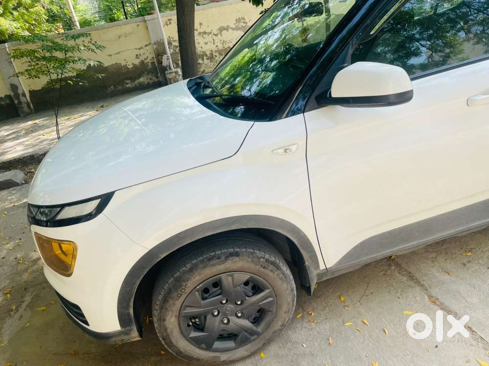 Hyundai Venue Petrol 2024 Model