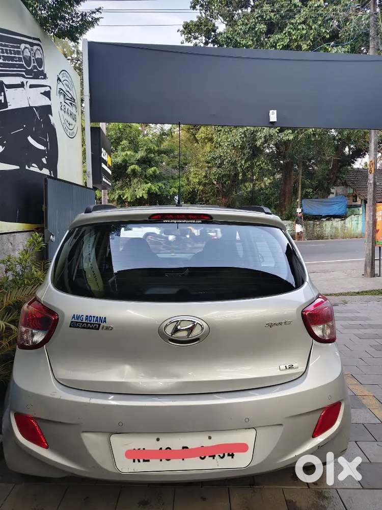 Hyundai Grand I10 Sportz 2016