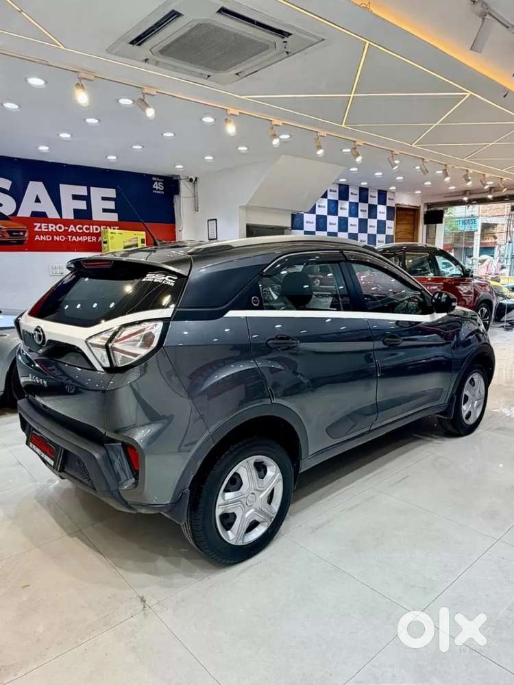 Tata Nexon 1.2 Revotron Xma, 2023, Petrol