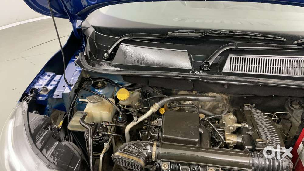 Renault Triber Rxl, 2021, Petrol