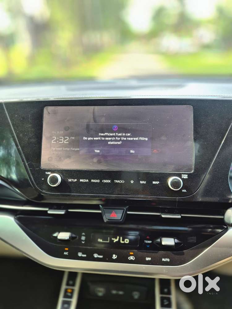 Kia Carens 1.5 Luxury Plus Turbo Dct, 2023, Petrol