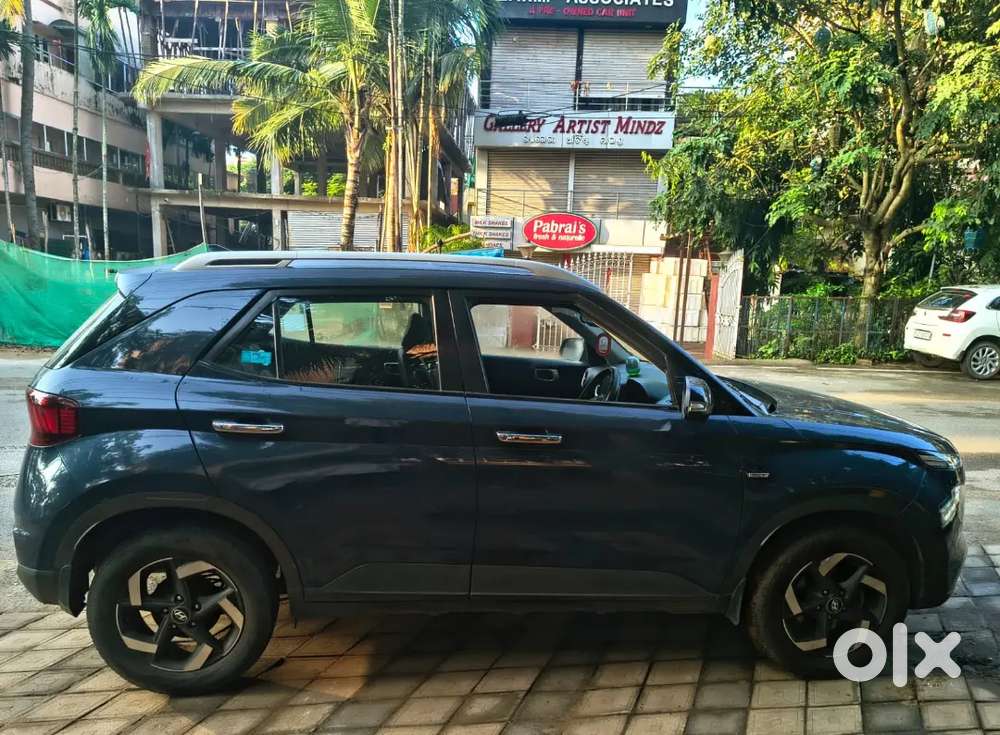 Hyundai Venue Turbo 2020