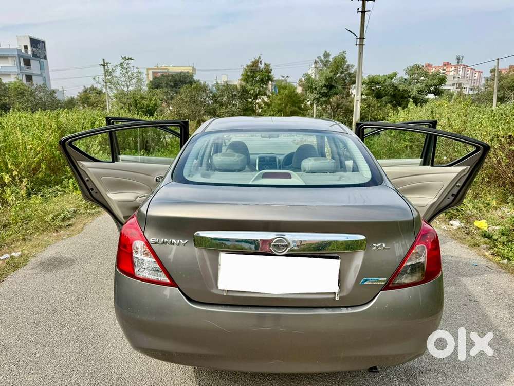 Nissan Sunny Petrol 2013 ( First Owner )