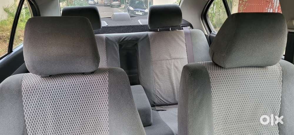 Maruti Suzuki Swift Dzire 2009 Petrol Well Maintained