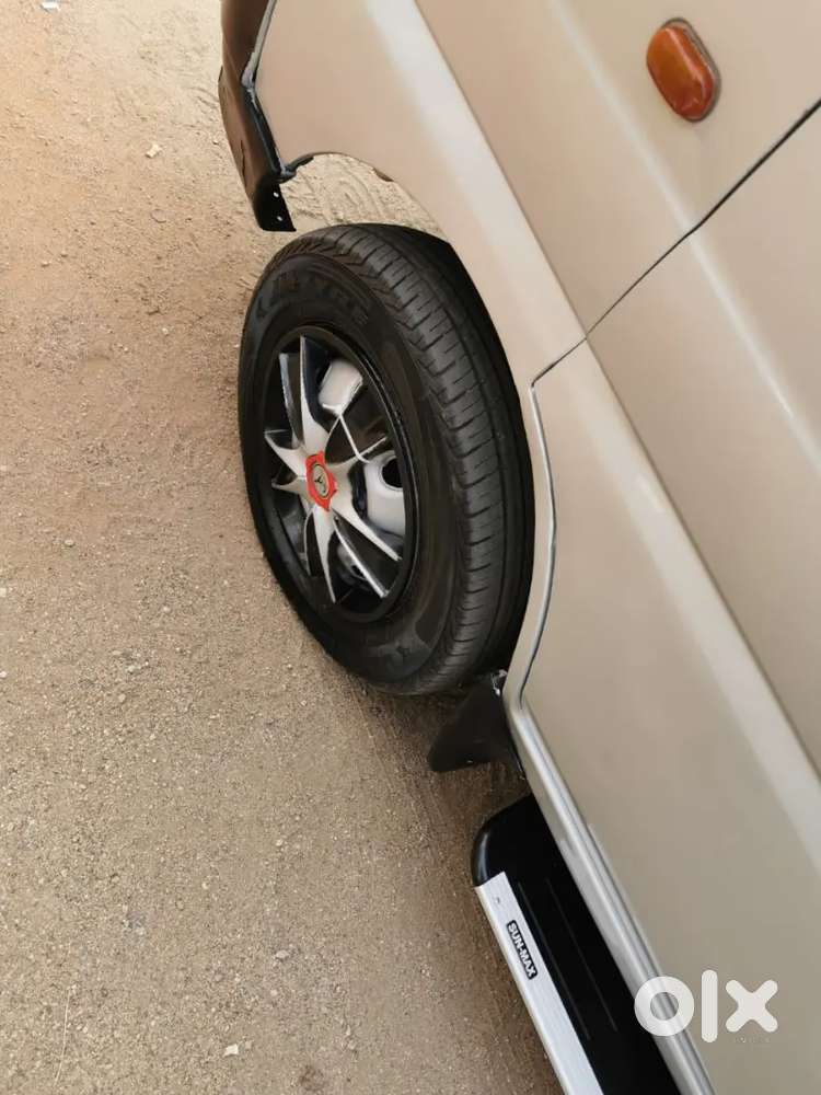 Maruti Suzuki Eeco 2014 Lpg99 Good42 Conditio65original25 Con 61 Super