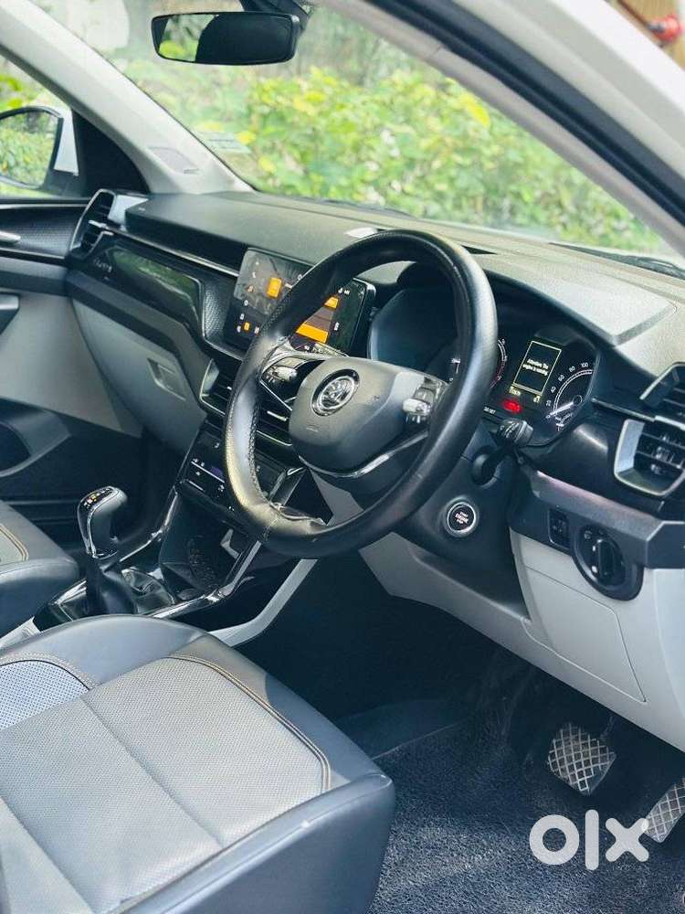 Skoda Kushaq 1.0 Tsi Style At, 2021, Petrol