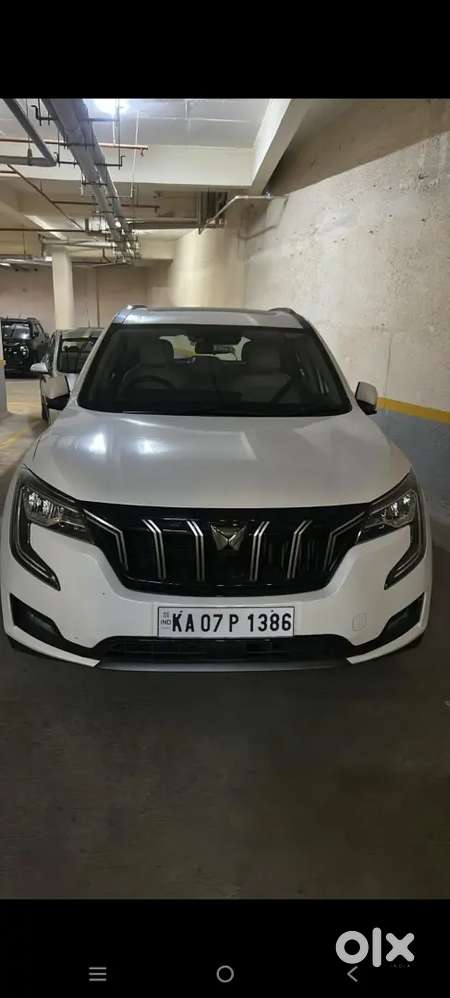 Mahindra XUV700 2.2 AX 2025