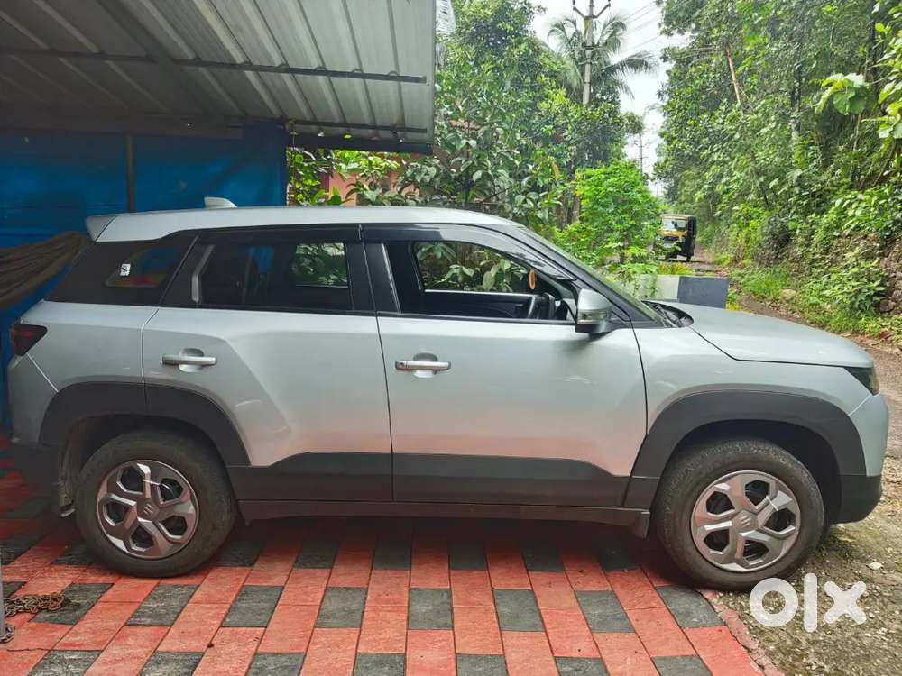 Maruti Suzuki Brezza 2023 Petrol Well Maintained