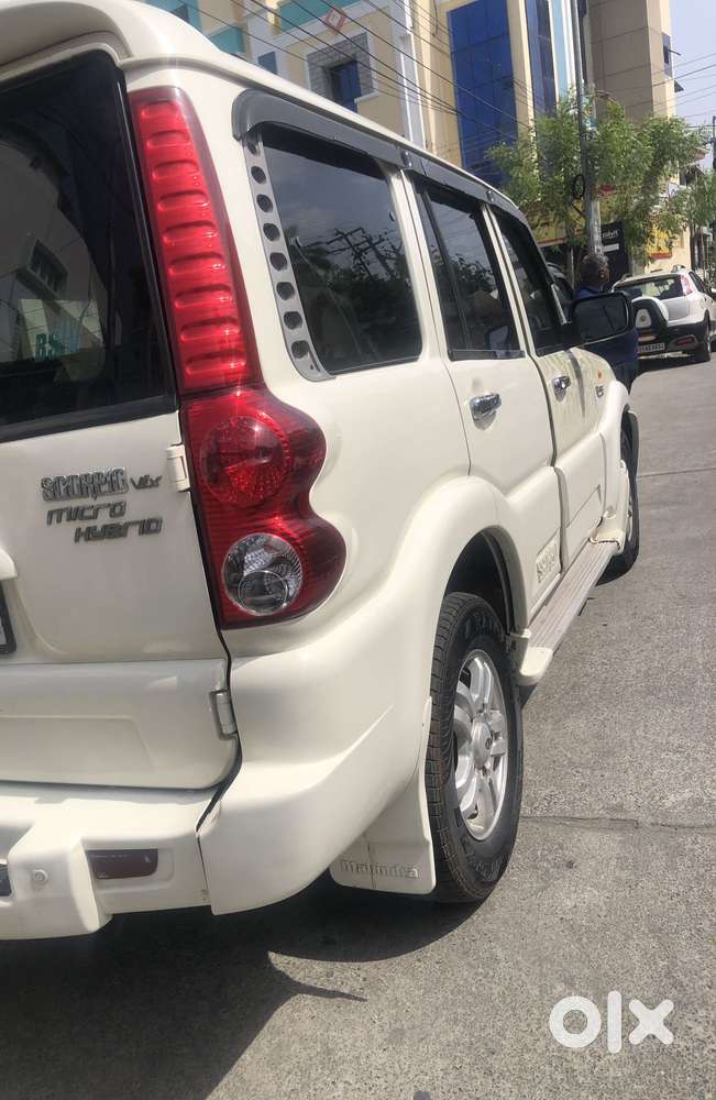 Mahindra Scorpio Vlx 2wd Airbag Bsiv, 2013, Diesel