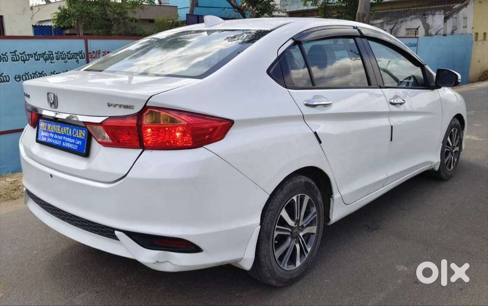 Honda City I-vtec V, 2017, Petrol