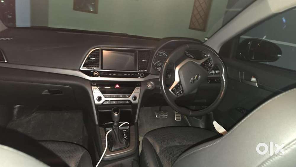 Hyundai Elantra 2019 Petrol Well Maintained