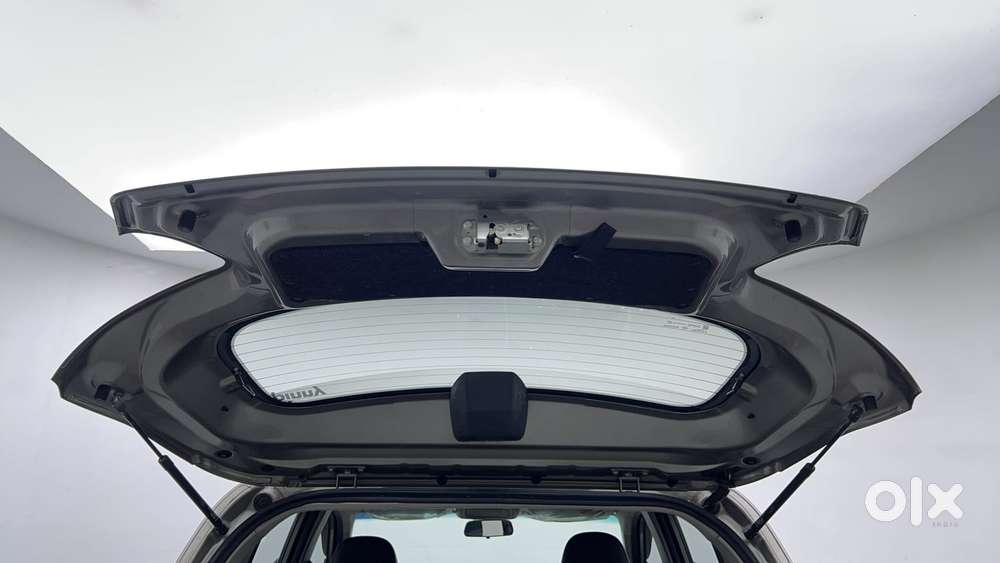 Mahindra Kuv 100 2016-2017 Mfalcon G80 K6, 2017, Petrol