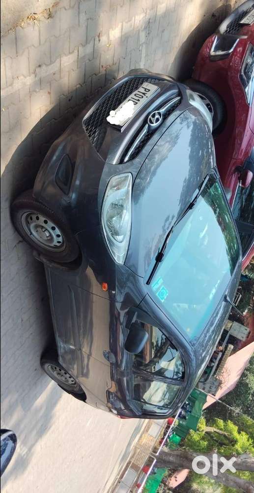 Well Maintained Single-owner Driven Car