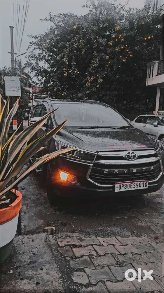 Toyota Innova Crysta 2018