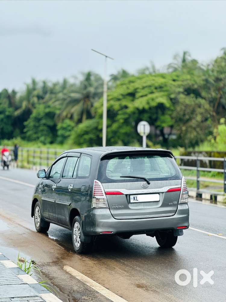 Toyota Innova Diesel 2011