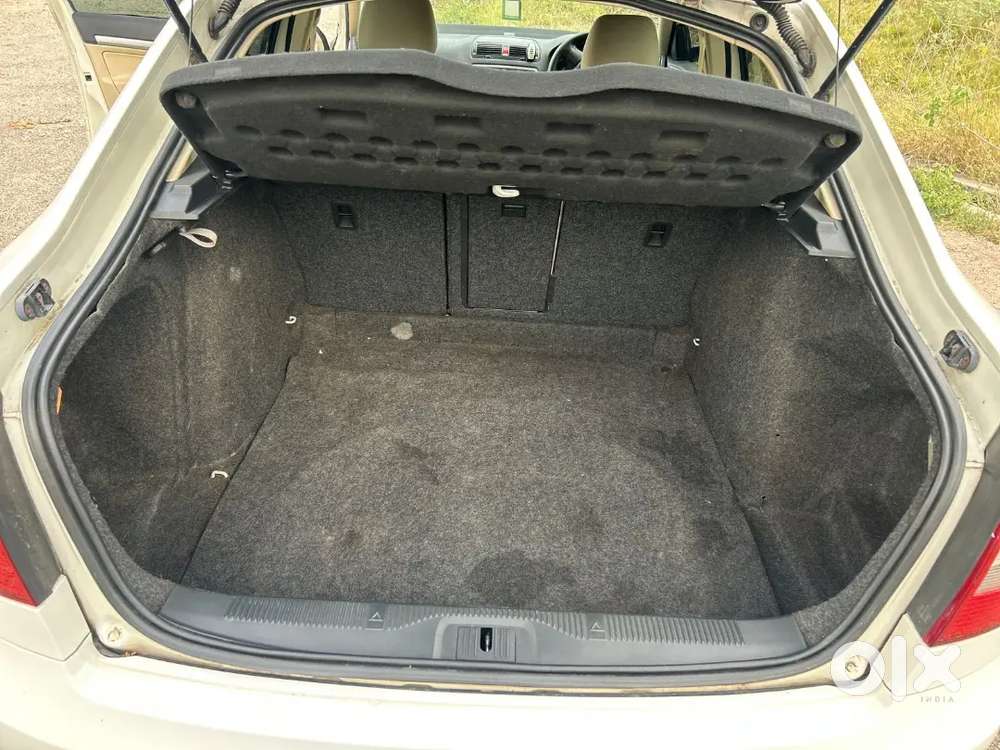 Skoda Laura 2010 Petrol 90000 Km Driven