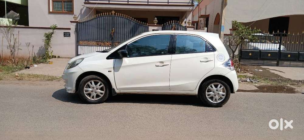 Honda Brio Vx Mt, 2011, Petrol