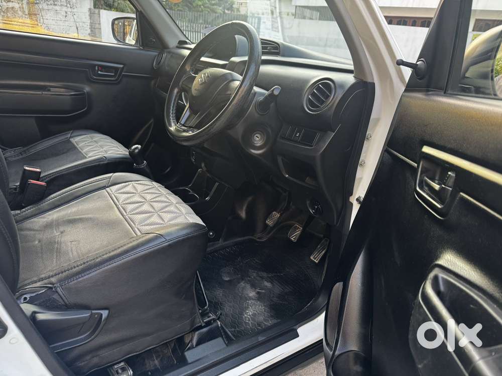 Maruti Suzuki S-presso Vxi Opt, 2022, Petrol