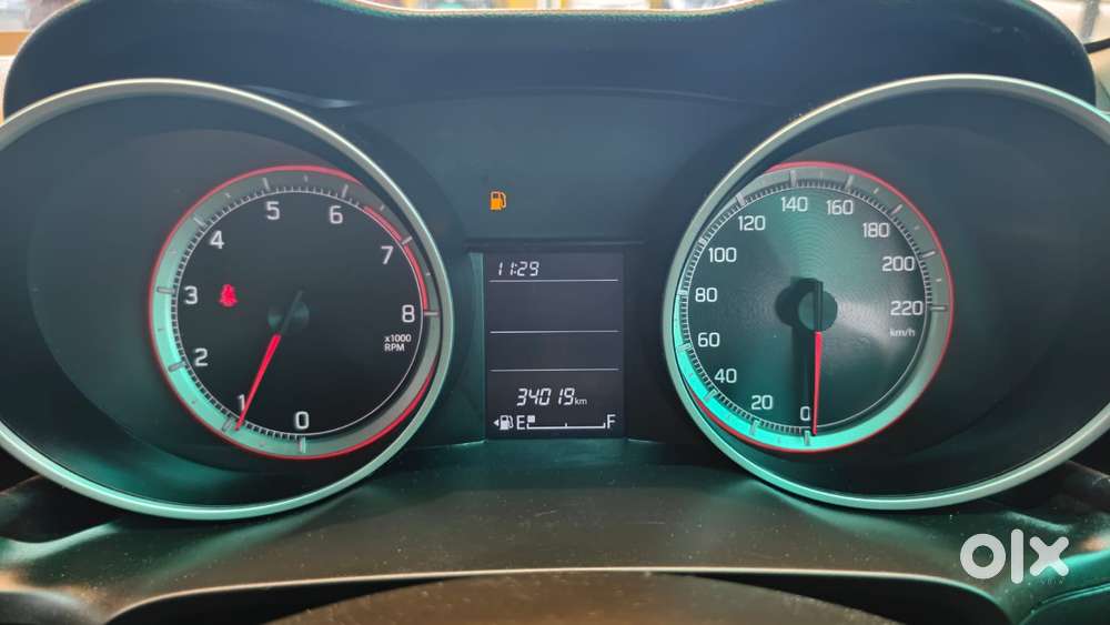 Maruti Suzuki Swift Vxi, 2021, Petrol