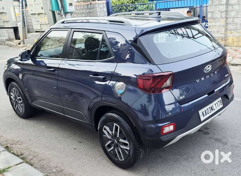 Hyundai Venue 1.0l Turbo Gdi Sx Mt, 2021, Petrol