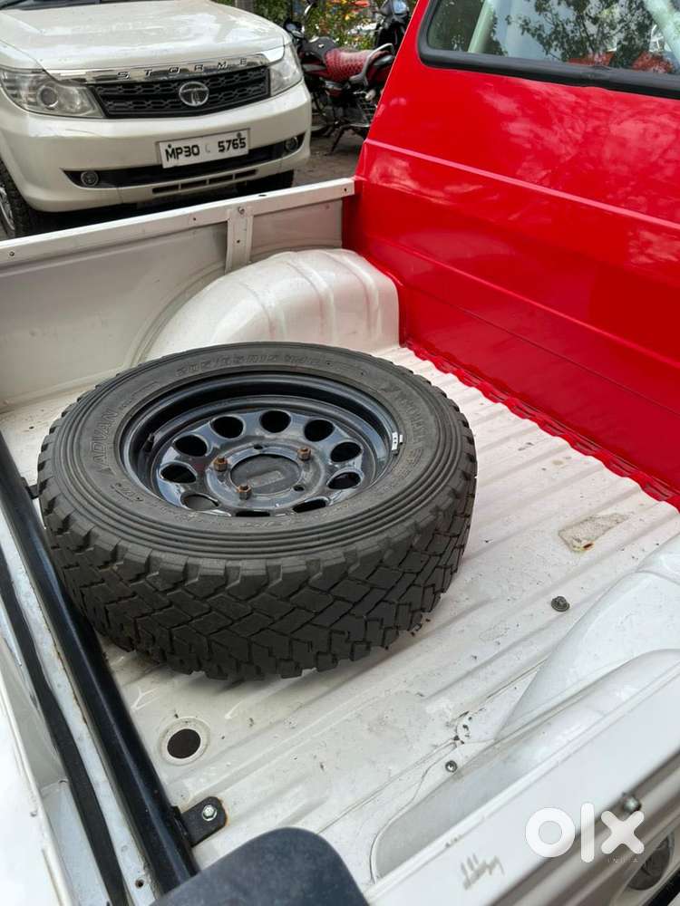 Maruti Suzuki Gypsy King Ht Bsiii, 2014, Petrol