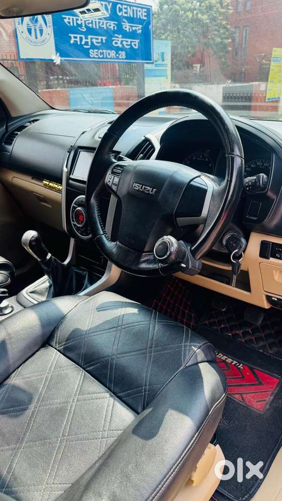 Isuzu D-max V-cross 4x4, 2017, Diesel
