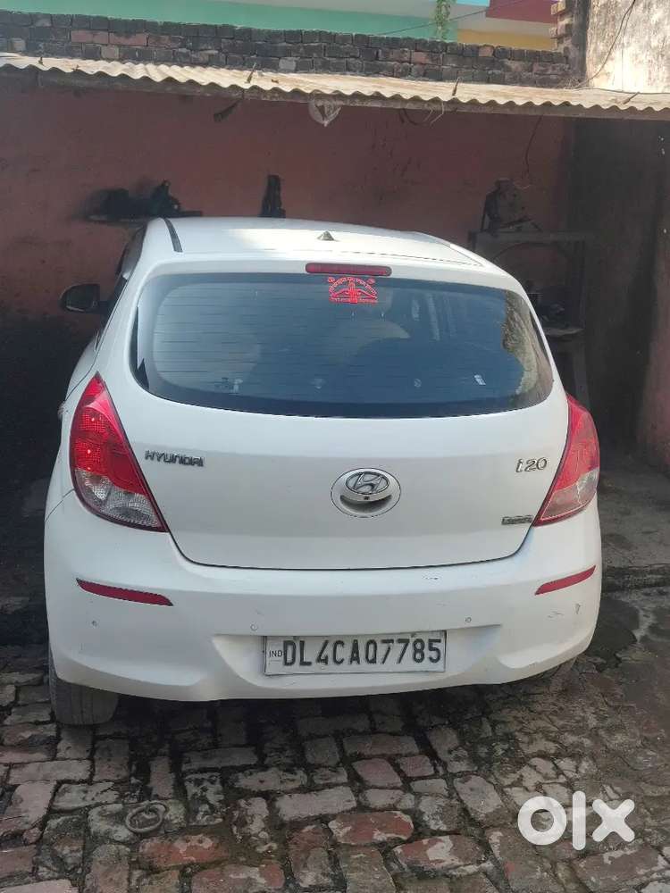 Hyundai I20 2013 Cng & Hybrids 90000 Km Driven